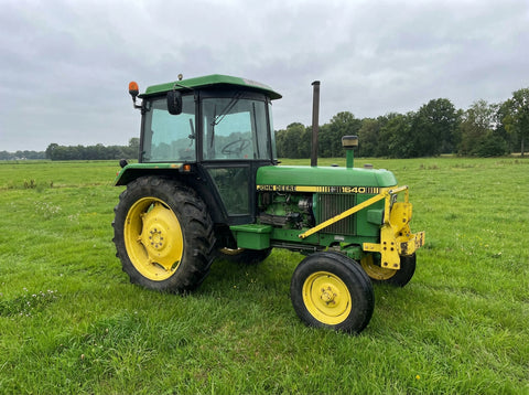 John Deere 1640
